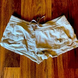 Lucy Love Linen Shorts